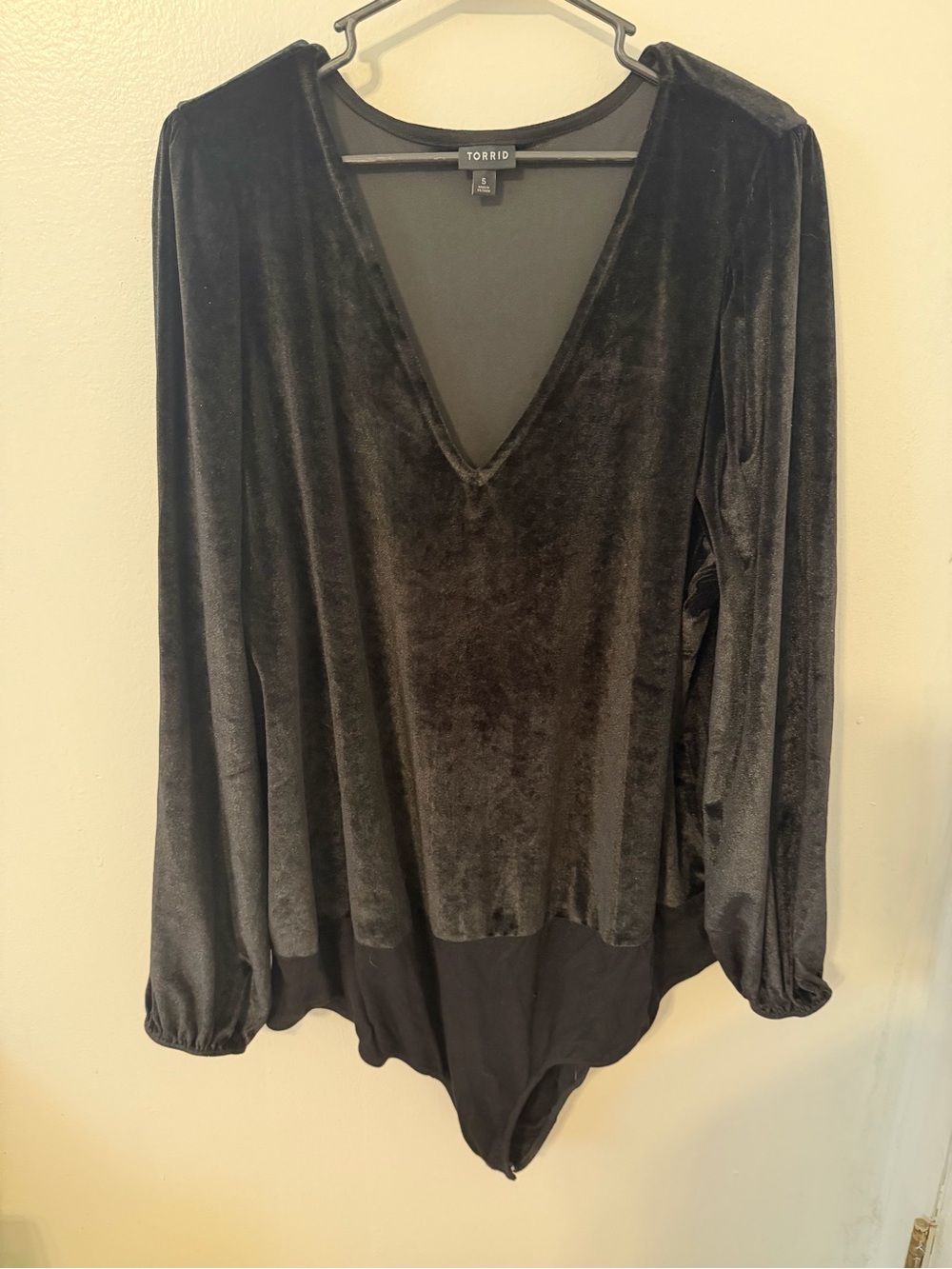 torrid Black Velvet V-Neck Long Sleeve Bodysuit